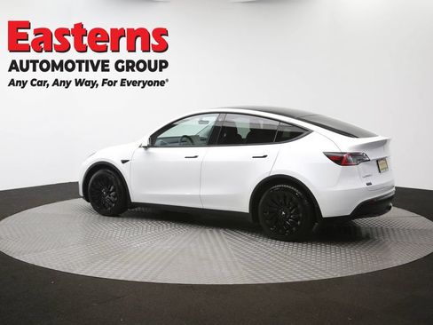 Used 2021 Tesla Model Y Long Range AWD/4WD image 57