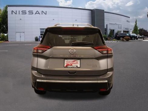 New 2026 Nissan Rogue Platinum AWD/4WD image 4