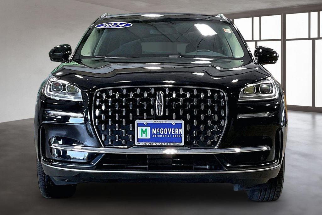 Used 2024 Lincoln Corsair Reserve AWD/4WD image 2