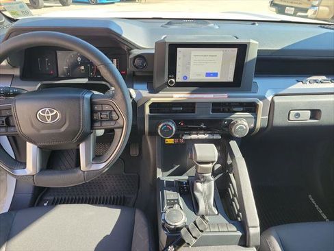 Certified 2025 Toyota Tacoma SR5 image 15