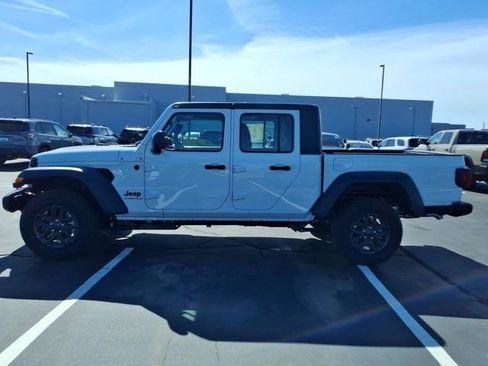 New 2026 Jeep Gladiator Sport image 3