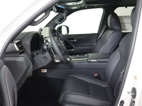 New 2026 Lexus LX 700h Luxury AWD/4WD image 12