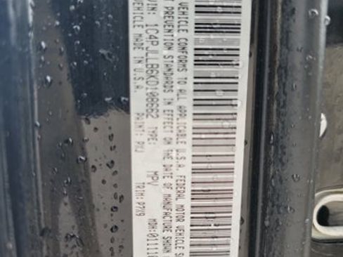 Used 2019 Jeep Cherokee Latitude Plus w/ Comfort/Convenience Group image 19