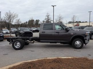 New 2026 RAM 3500 Tradesman AWD/4WD video 3