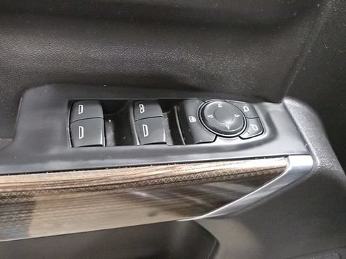 Used 2021 Chevrolet Silverado 1500 RST AWD/4WD image 14
