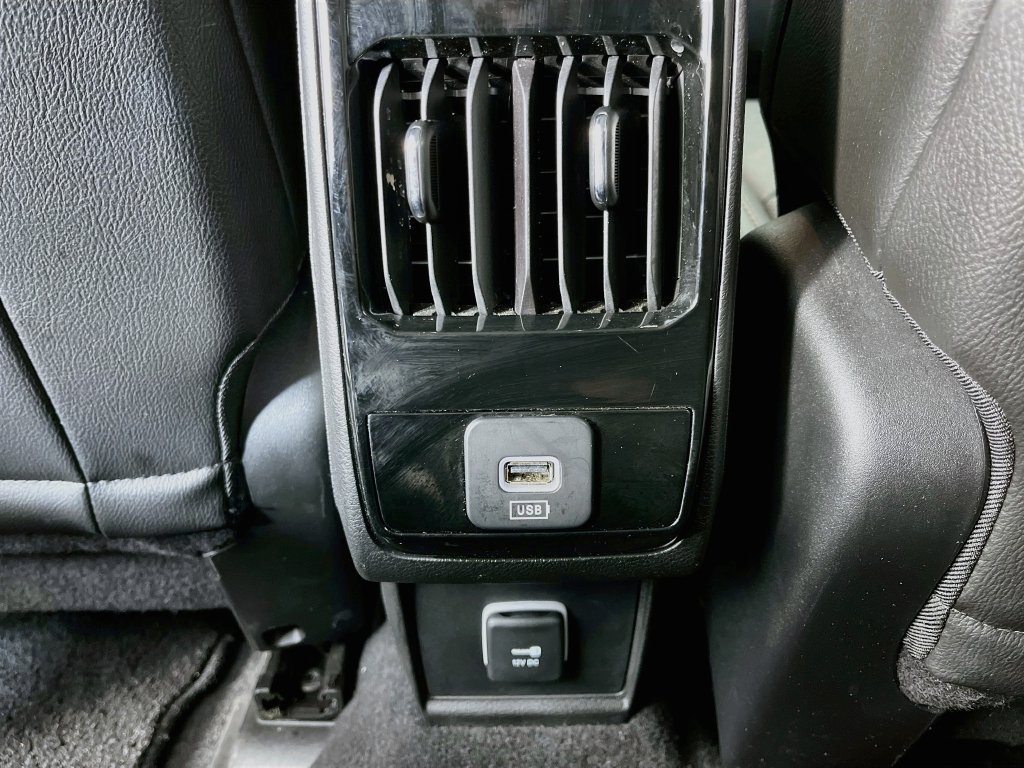 Used 2022 Jeep Compass Limited AWD/4WD image 31