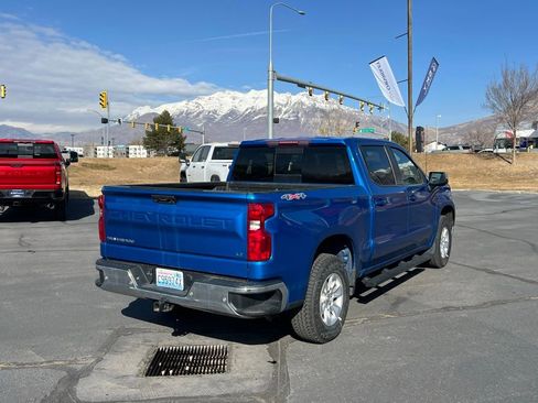 Used 2022 Chevrolet Silverado 1500 LT w/ Safety Package image 9