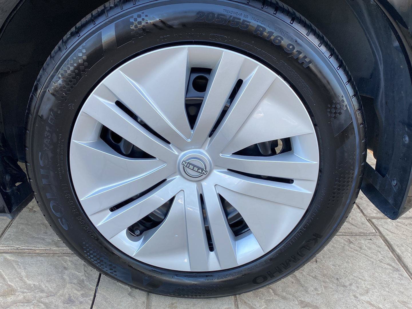 Certified 2023 Nissan Leaf S FWD image 12