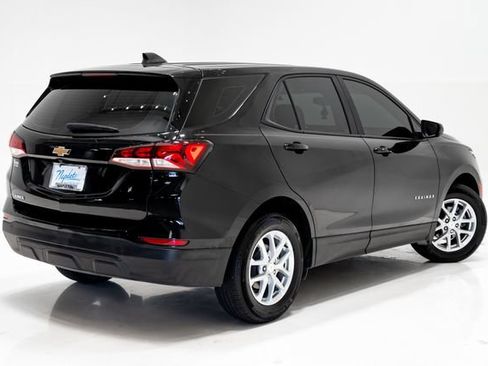Used 2024 Chevrolet Equinox LS w/ LPO, Floor Liner Package FWD image 32