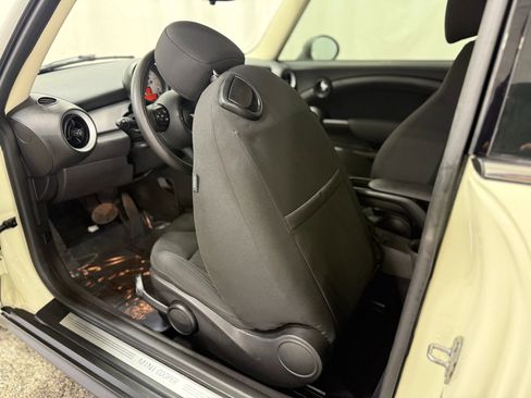 Used 2013 MINI Cooper Hardtop image 21