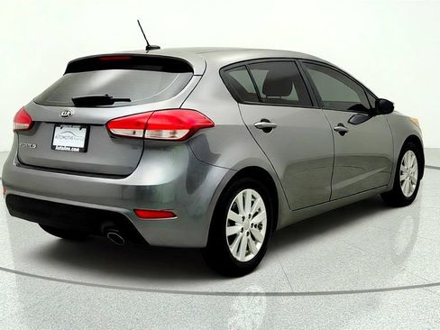 Used 2016 Kia Forte LX w/ LX Popular Plus Package FWD image 5