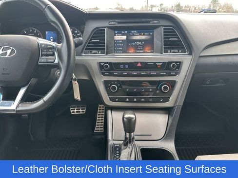 Used 2017 Hyundai Sonata Sport 2.0T image 21