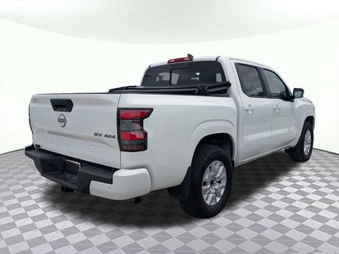 Used 2024 Nissan Frontier SV w/ SV Convenience Package AWD/4WD image 3
