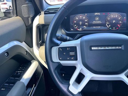 Used 2023 Land Rover Defender 110 S AWD/4WD image 25