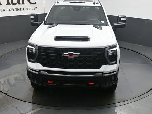 New 2026 Chevrolet Silverado 2500 ZR2 w/ LPO, Dark Essentials Package image 23