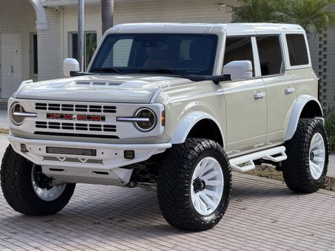 Used 2025 Ford Bronco Outer Banks image 40