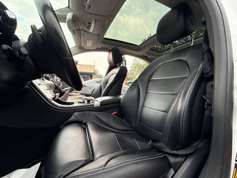Used 2015 Mercedes-Benz C 300 4MATIC Sedan image 16