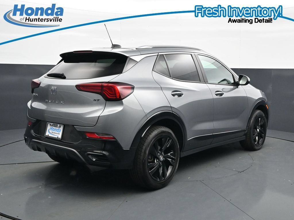 Used 2024 Buick Encore GX Sport Touring AWD/4WD image 10