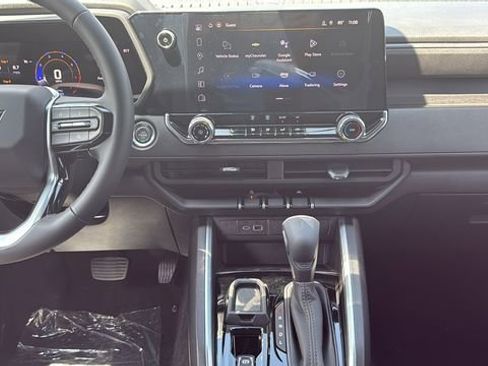 New 2025 Chevrolet Colorado W/T w/ WT Custom Package image 24