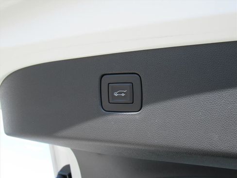 Used 2024 Buick Envista Preferred w/ Convenience I Package image 29