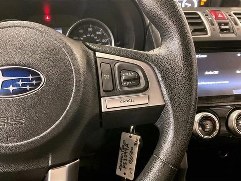 Used 2017 Subaru Forester 2.5i Premium w/ All-Weather Package image 19