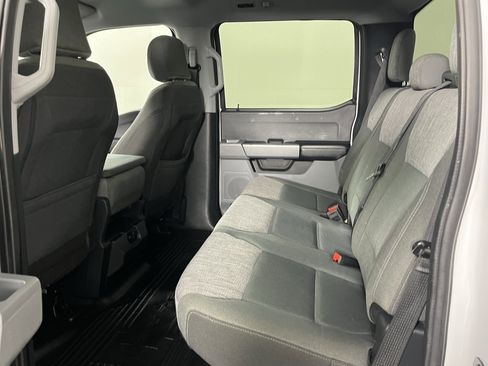 Used 2024 Ford F350 XLT image 11