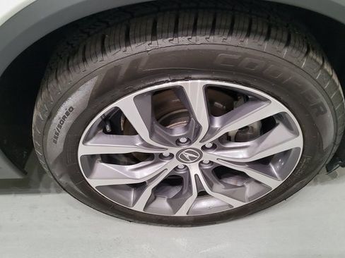 Used 2023 Acura MDX SH-AWD w/ Technology Package image 37