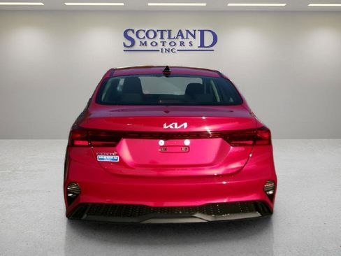 Used 2024 Kia Forte LXS image 7