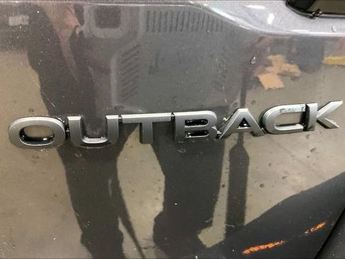 Used 2025 Subaru Outback Onyx Edition AWD/4WD image 8