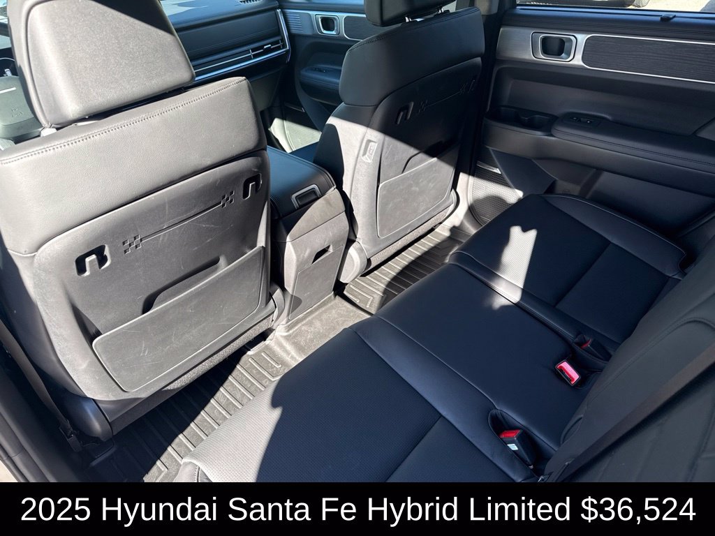 Used 2025 Hyundai Santa Fe Limited FWD image 15