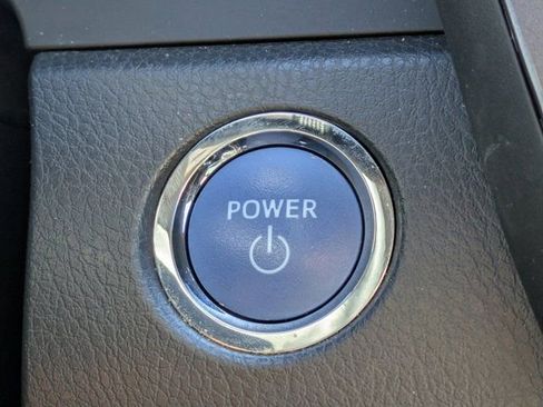 Used 2023 Toyota Camry XLE image 24