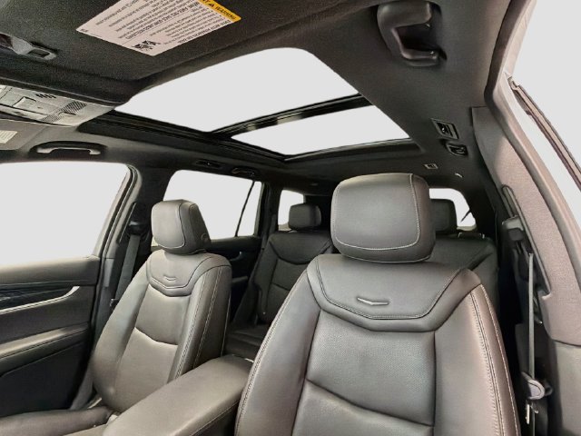 Used 2024 Cadillac XT6 Premium Luxury w/ LPO, Floor Liner Package AWD/4WD image 20
