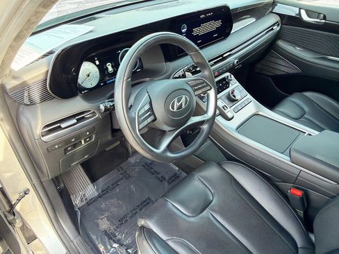 Used 2024 Hyundai Palisade Calligraphy image 28