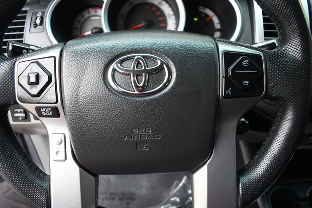 Used 2015 Toyota Tacoma 4x4 Double Cab w/ TRD Off-Road Package image 30