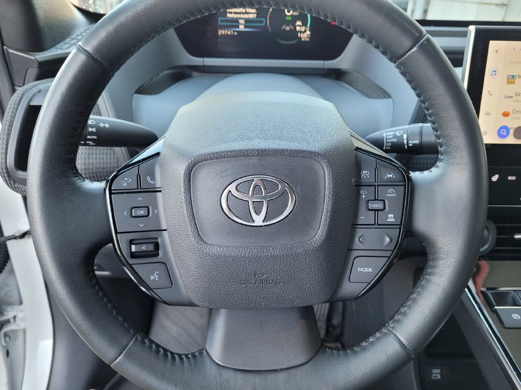 Used 2023 Toyota bZ4X AWD image 20