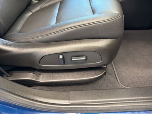Used 2022 Chevrolet Blazer LT AWD/4WD image 13