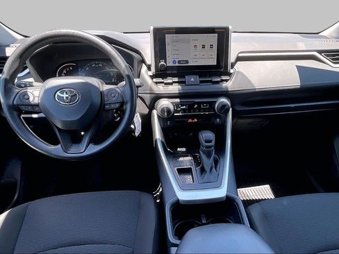 Certified 2025 Toyota RAV4 LE FWD image 15
