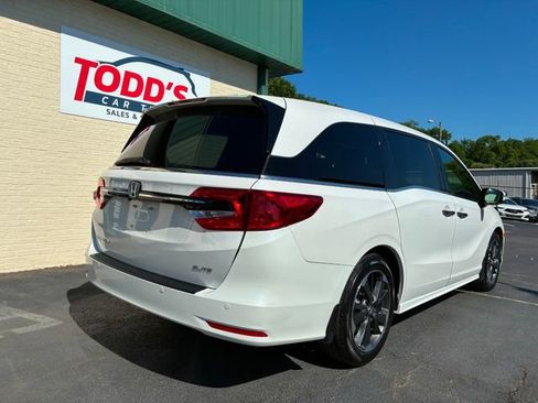Used 2023 Honda Odyssey Elite image 6