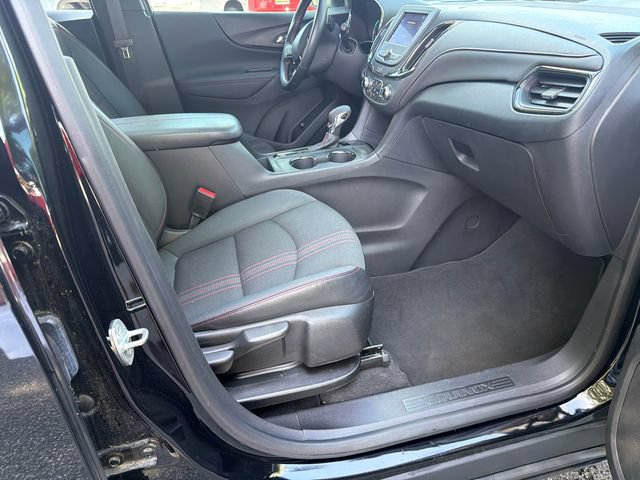 Used 2023 Chevrolet Equinox RS FWD image 13