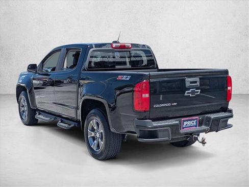 Used 2017 Chevrolet Colorado Z71 AWD/4WD image 8
