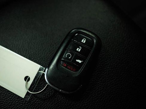 Used 2023 Honda CR-V EX-L image 24