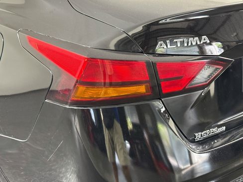 Used 2019 Nissan Altima 2.5 S FWD image 36