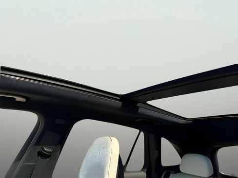 New 2026 Mercedes-Benz GLC 300 4MATIC image 22