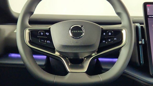 New 2026 Volvo EX30 Ultra w/ Protection Package AWD/4WD image 23