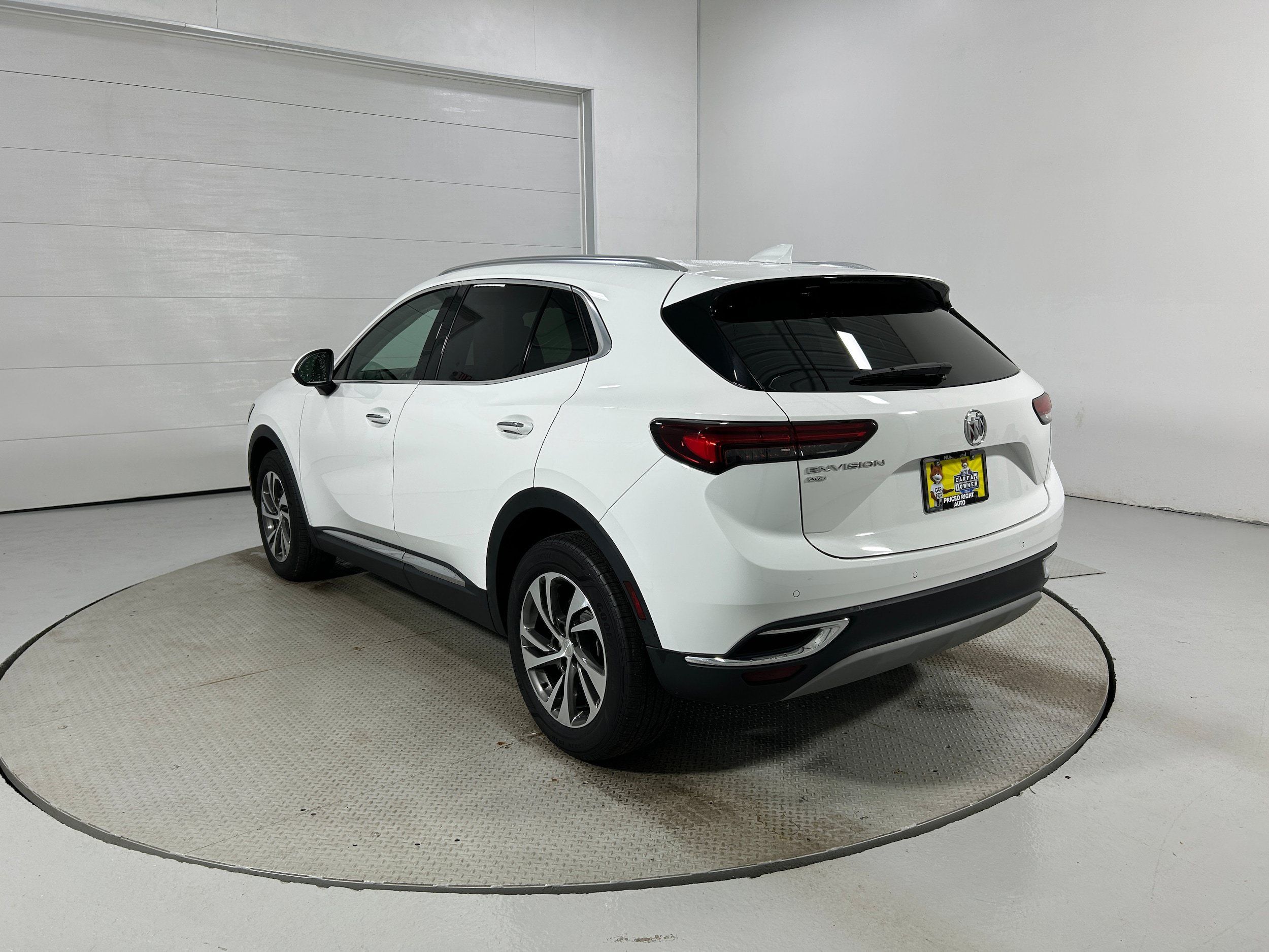 Used 2021 Buick Envision Essence AWD/4WD image 23