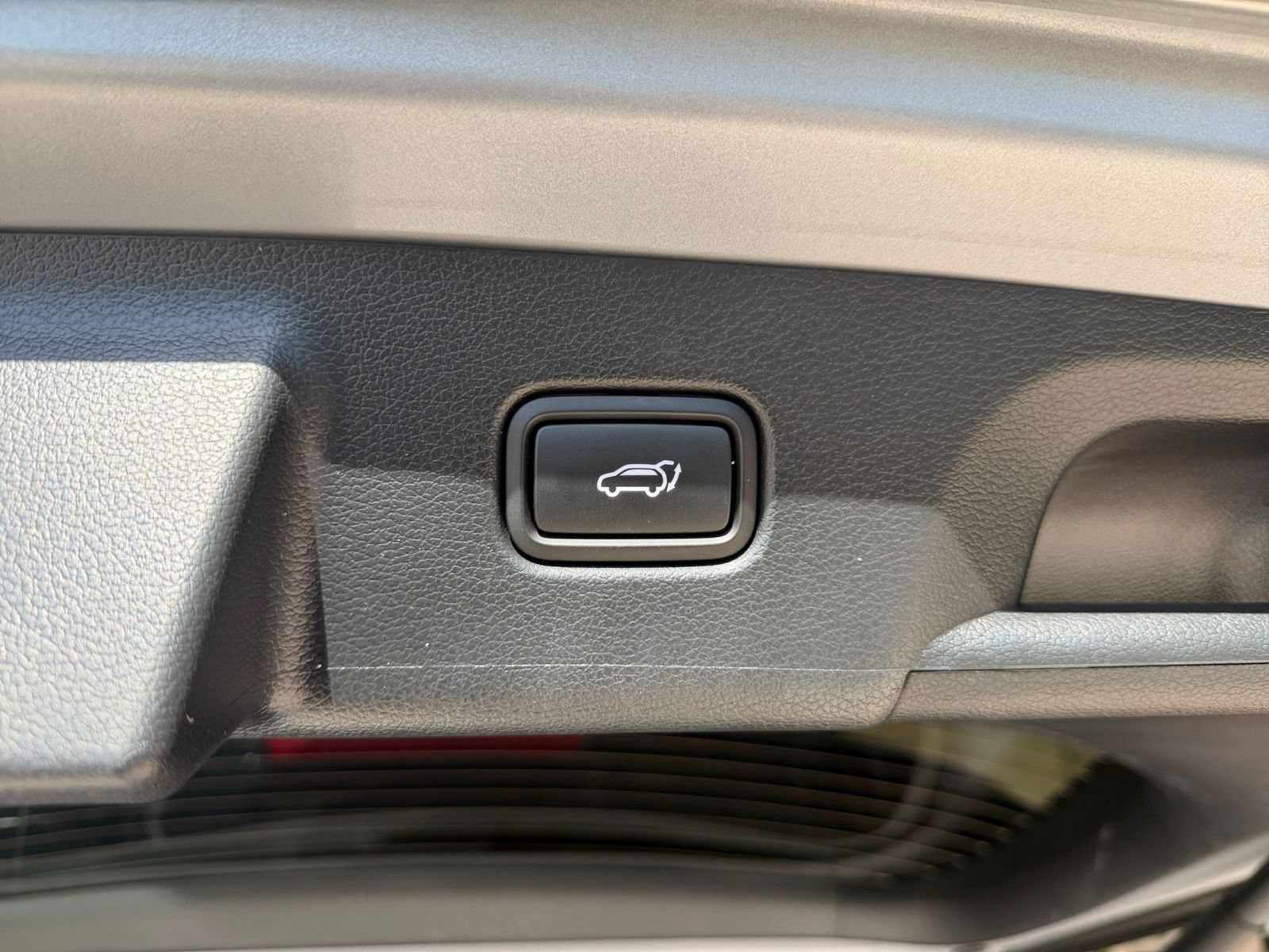 Used 2025 Hyundai Palisade SEL FWD image 20