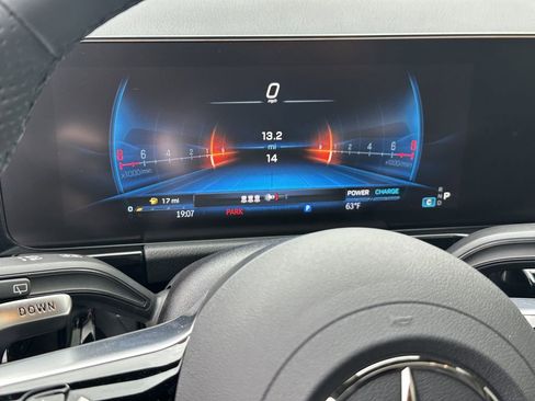 New 2026 Mercedes-Benz GLA 35 AMG 4MATIC image 31