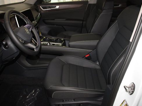 New 2026 Volkswagen Atlas SEL AWD/4WD image 5