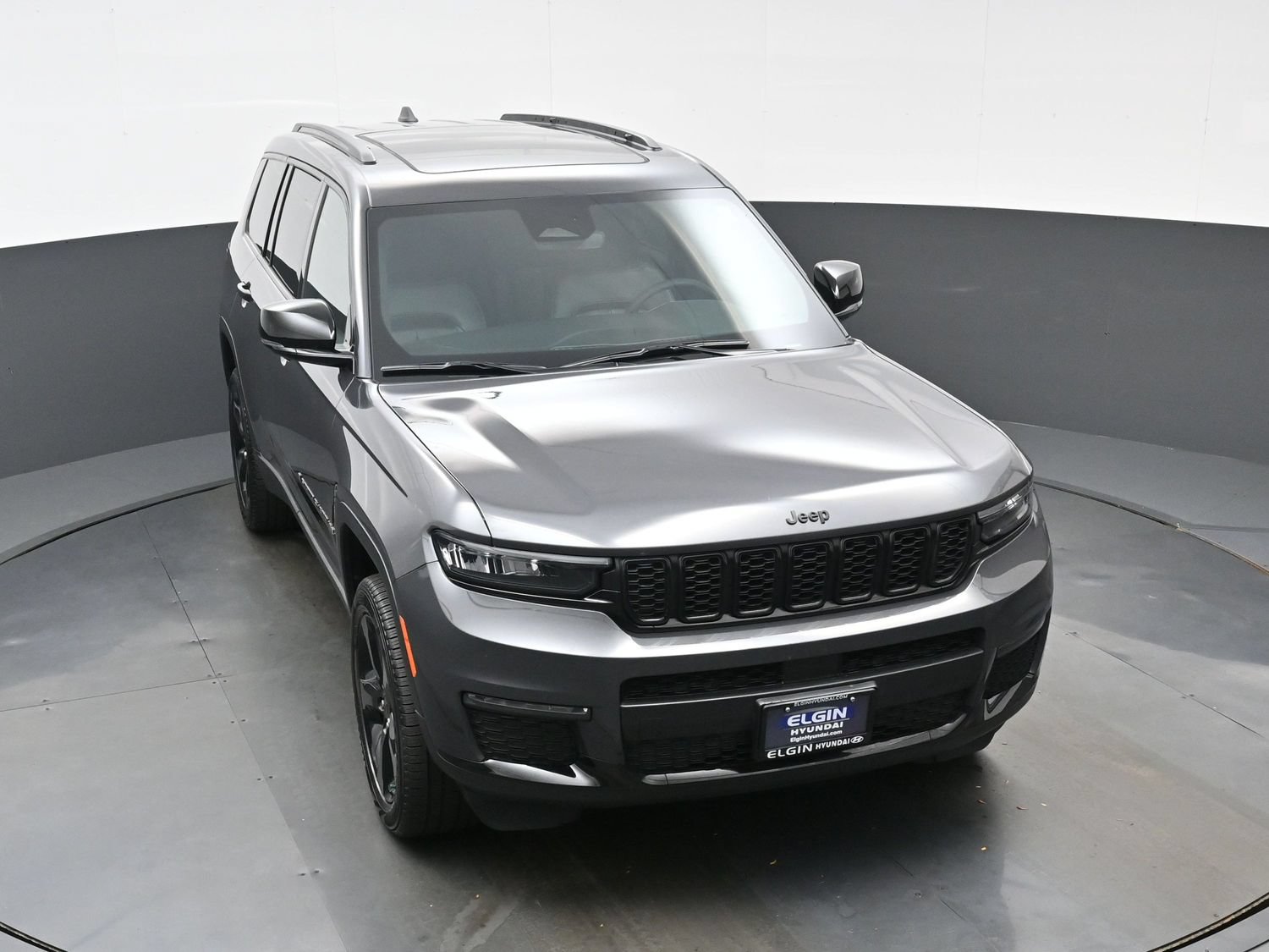 Used 2024 Jeep Grand Cherokee L Limited w/ Black Appearance Package AWD/4WD image 41