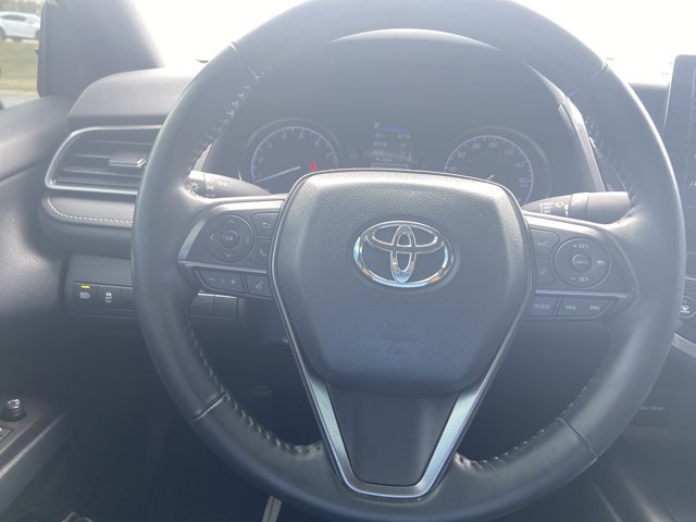 Used 2024 Toyota Camry SE w/ Convenience Package FWD image 30
